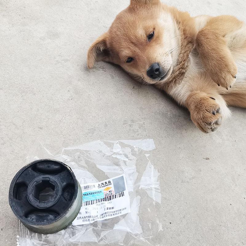 大众夏朗下摆臂胶套三角臂橡胶套摆臂胶套夏朗底盘压胶套单独更换