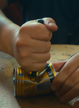 NEXTORCH纳丽德龙骨战术笔NP20钨钢头攻击笔破窗笔战术防卫签字笔