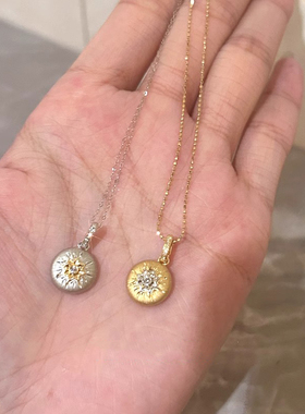 法式复古八芒星吊坠圆牌项链女款高级感轻奢小众毛衣链2025年新款