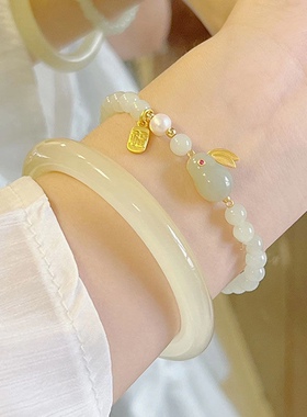 和田玉生肖兔手链女本命年转运珠