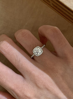 爆闪小方糖银戒指女轻奢小众高级感求婚钻戒莫桑钻戒指送女友礼物