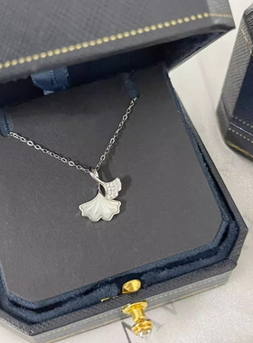 三生有幸银杏叶纯银贝母项链女轻奢小众高级感锁骨链2025新款颈链