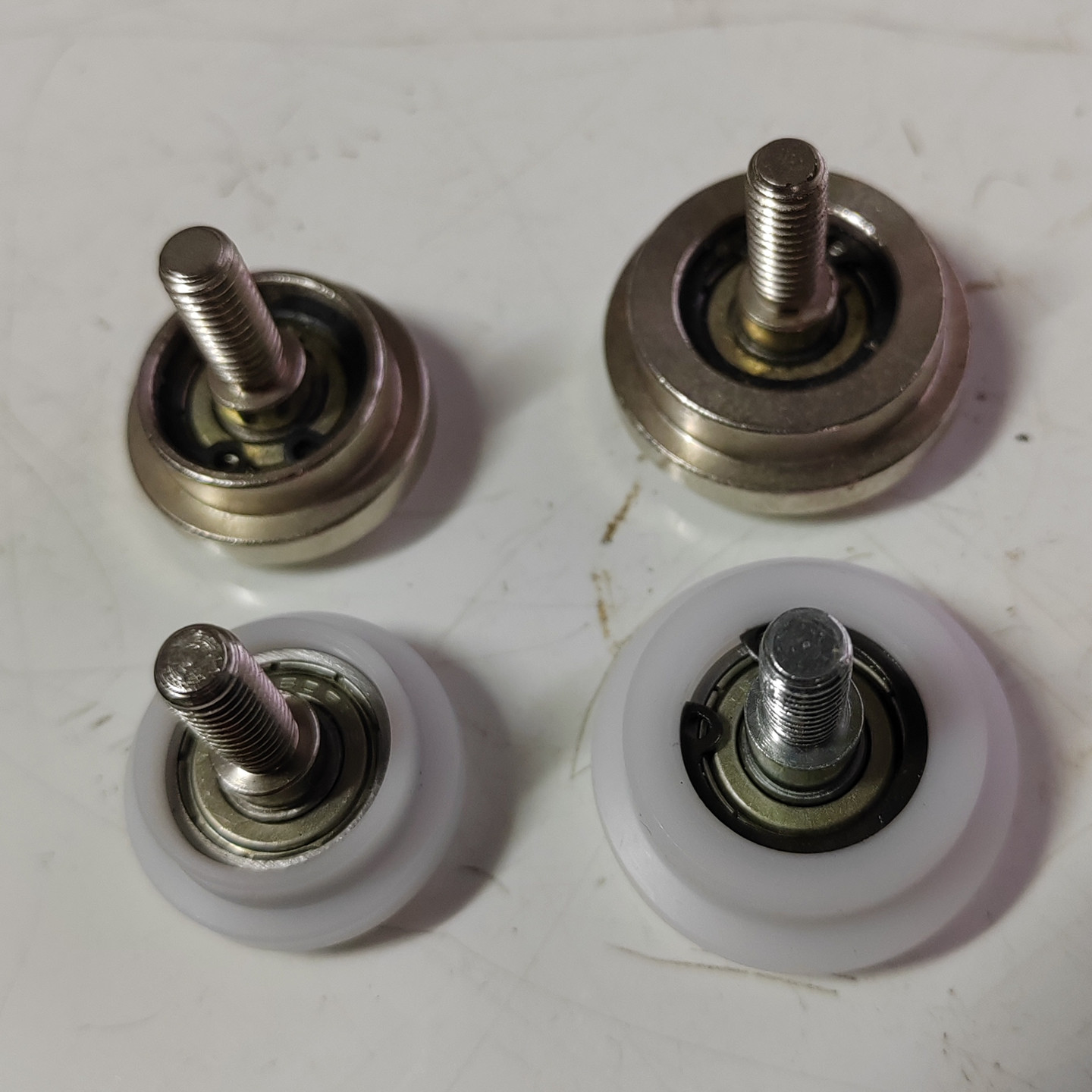 插件轮子尼龙链条塑胶