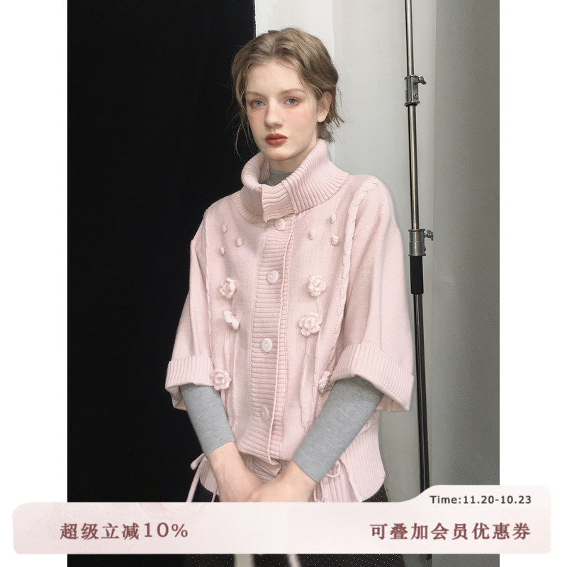 俗集原创 25AW斗篷正反两穿钩花重工澳羚羊毛毛衣秋冬高领上衣