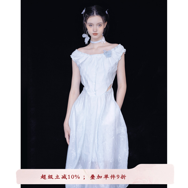 原创甜美小露腰长款连衣裙