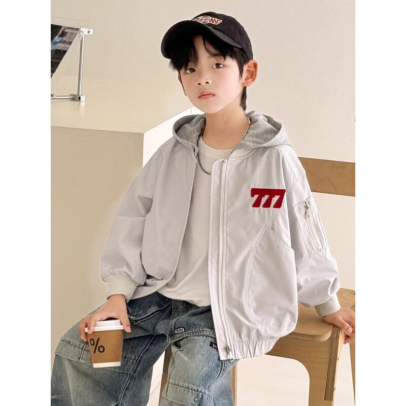 男童春装外套2026新款中大童春季男孩春秋款儿童帅气时髦连帽夹克