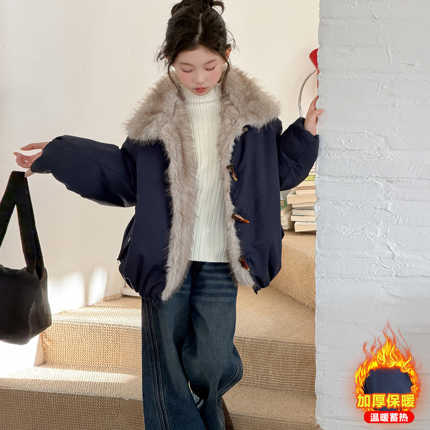 女童冬季韩系潮酷风夹克外套2026新款女孩冬装毛毛衣女大童棉衣潮