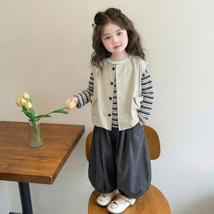 女小童森系马甲套装春季2026新款洋气时髦春装休闲灯笼裤三件童装