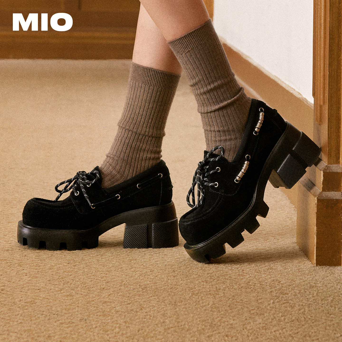 李沁同款 MIO米奥复古大头绒面乐福鞋女春款厚底增高6.5cm单鞋