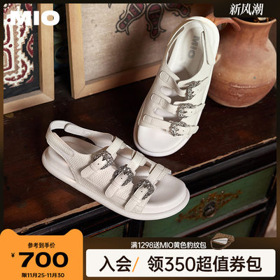 MIO米奥勃肯凉鞋女2025夏季新款平底一字带罗马露趾外穿沙滩鞋
