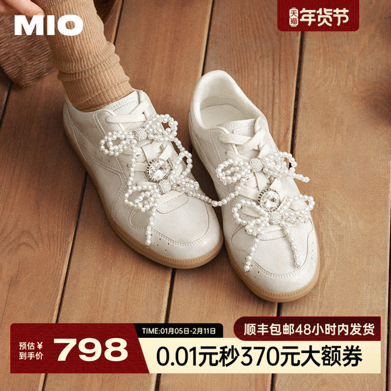 MIO米奥女鞋春芭蕾风德训鞋珍珠装饰优雅舒适休闲运动鞋轻便板鞋