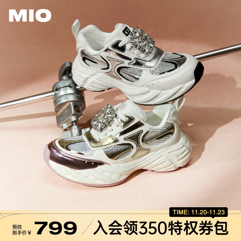 自然上包圆头  充裕脚掌包容楦型