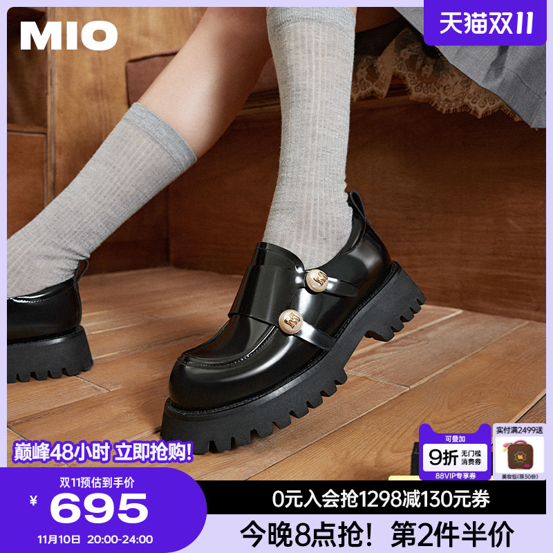 立体显瘦圆头  微收自然弧度楦型