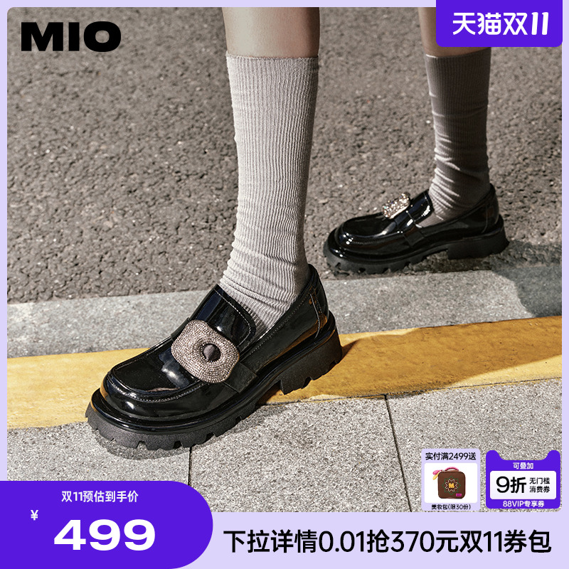 饱满立体圆头  充裕前掌活动空间