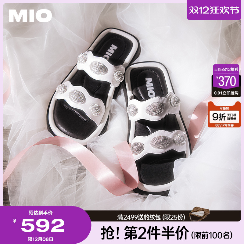 清爽一字带式  采用露趾楦型设计