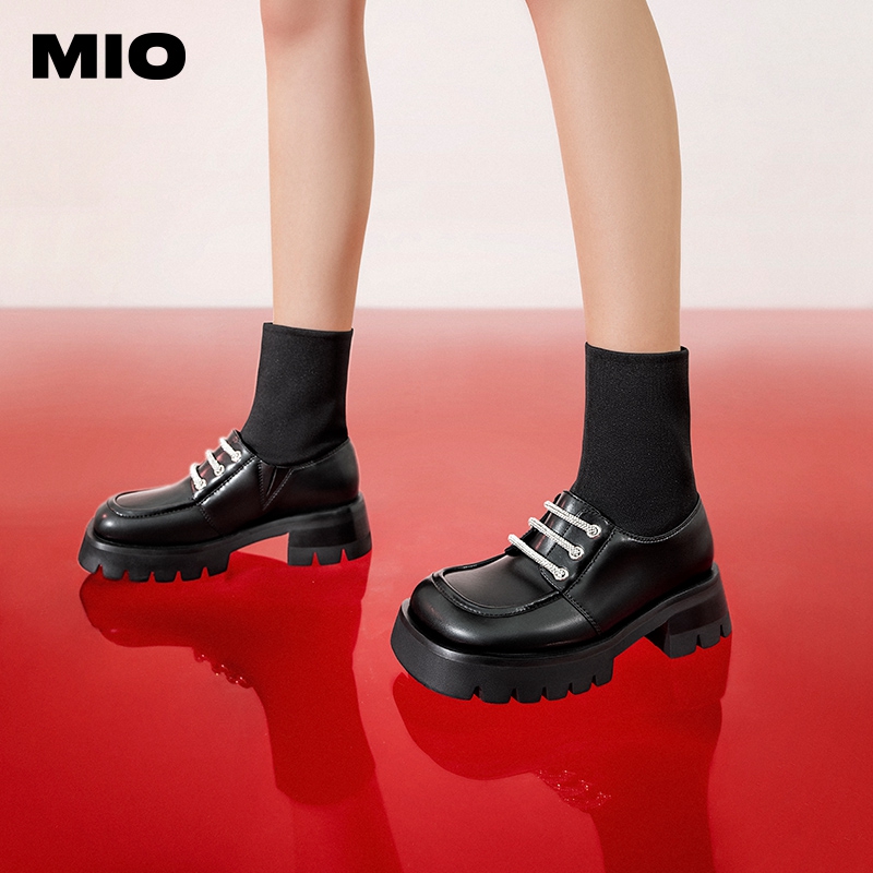 MIO米奥冬季潮酷拼接女短靴