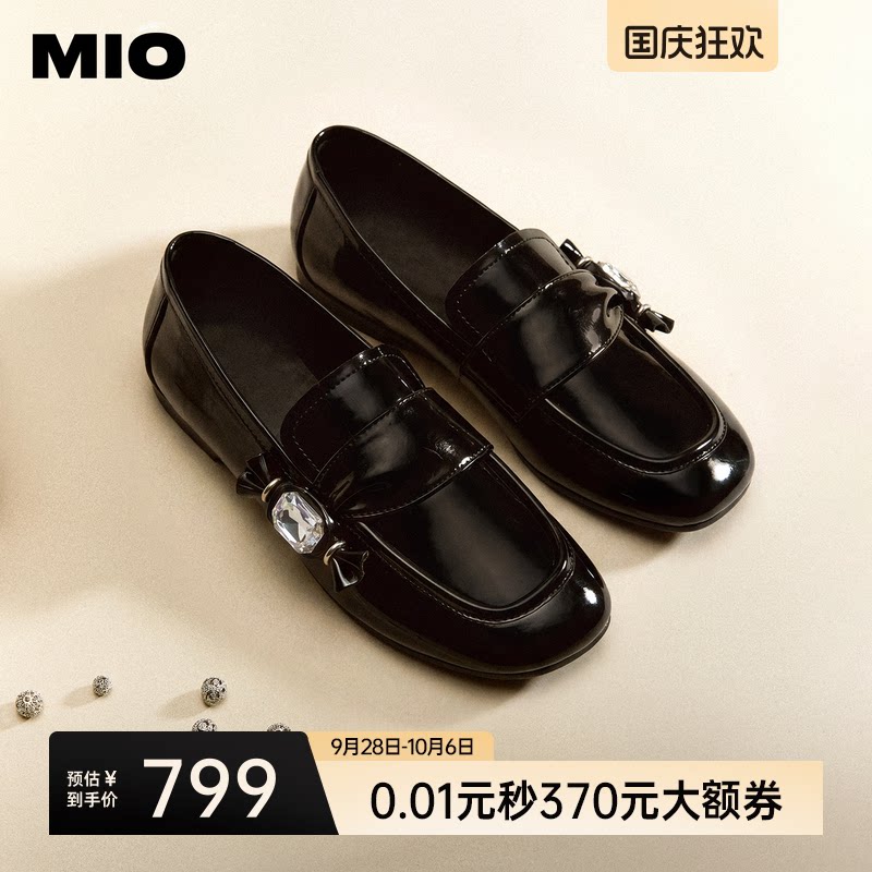 MIO米奥乐福鞋2026秋季新款圆头粗跟小皮鞋方钻扣饰学院风女鞋图片