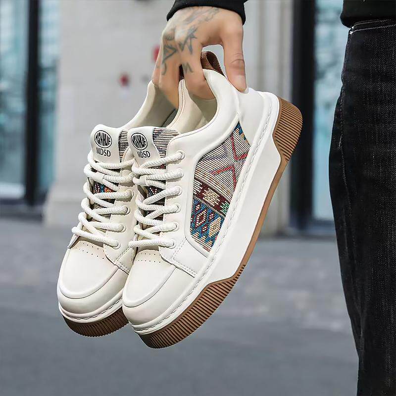 特大码男鞋45新款加肥加宽休闲男款潮鞋46男士运动低帮刺绣板鞋47