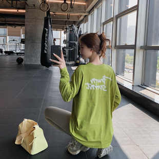 后背字母运动T恤女显瘦宽松大码胖mm瑜伽服速干跑步健身服遮屁股