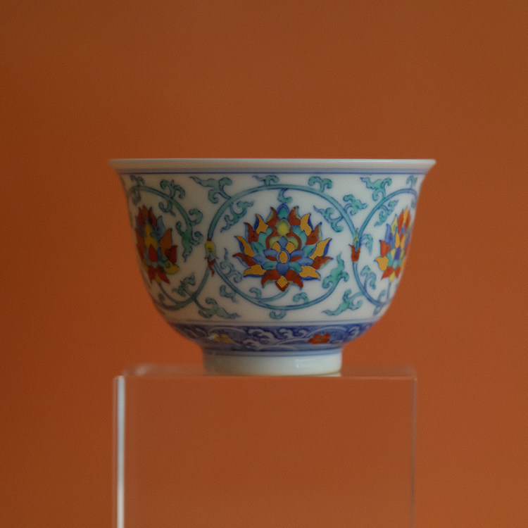 葭元里茶集  采菽堂慕清斗彩限量款缠枝莲宝相花鎏金单杯,餐饮具,茶杯,淘宝优惠券,粉丝福利购,淘宝优惠卷