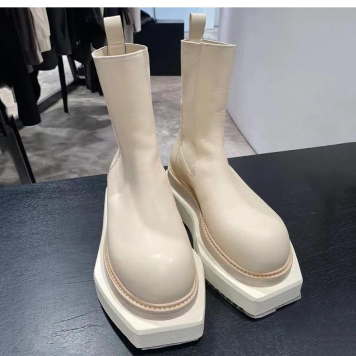 NICHE DESIGN UNI CHELSEA BOOTS 2024 BRITISH PLATFORM ROUND TOE MID-BARREL HANDSOME MOTORCYCLE MARTIN BOOTS
