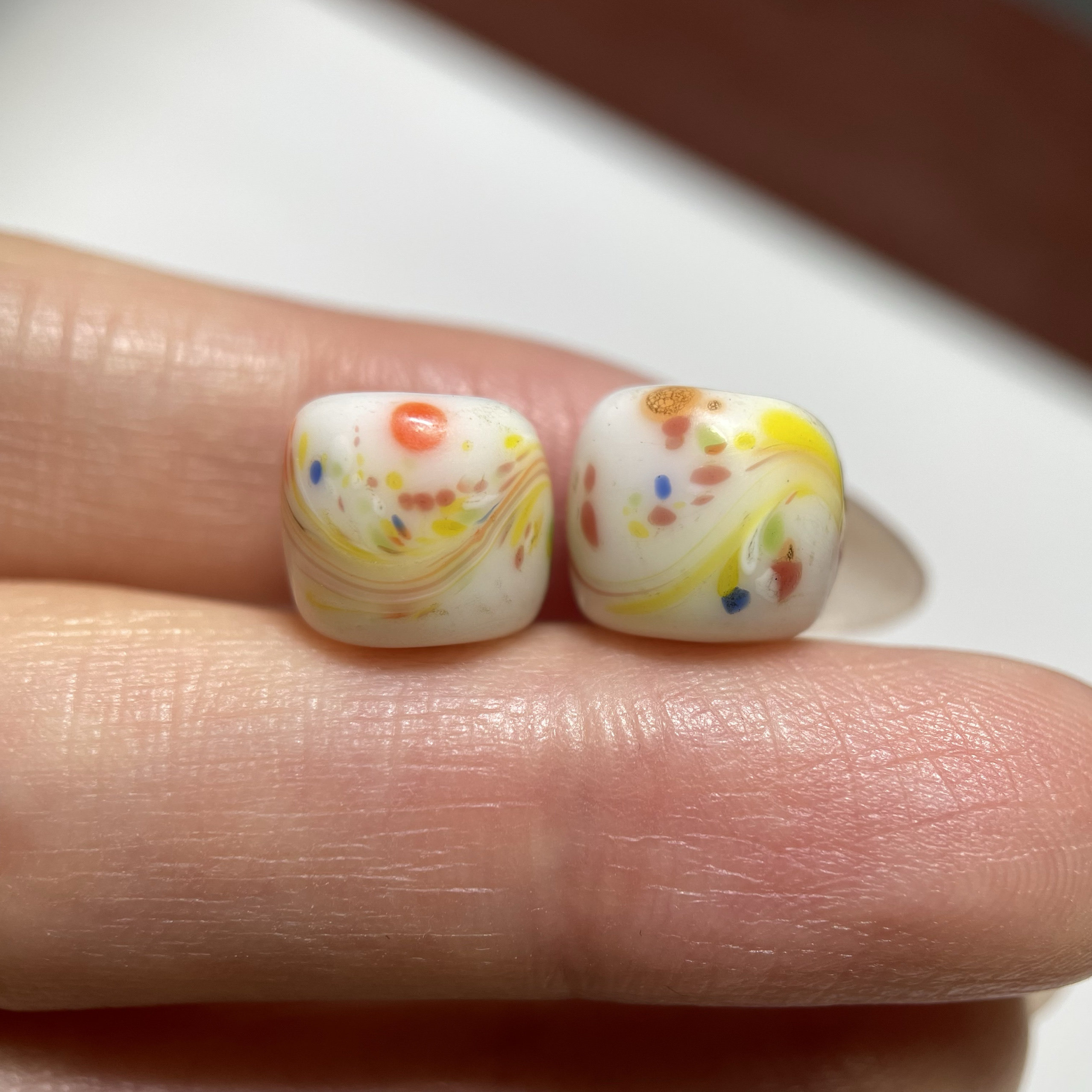 点彩花老琉璃桶珠一对10.5mm佛珠念珠手串配珠diy配饰腰珠老珠235