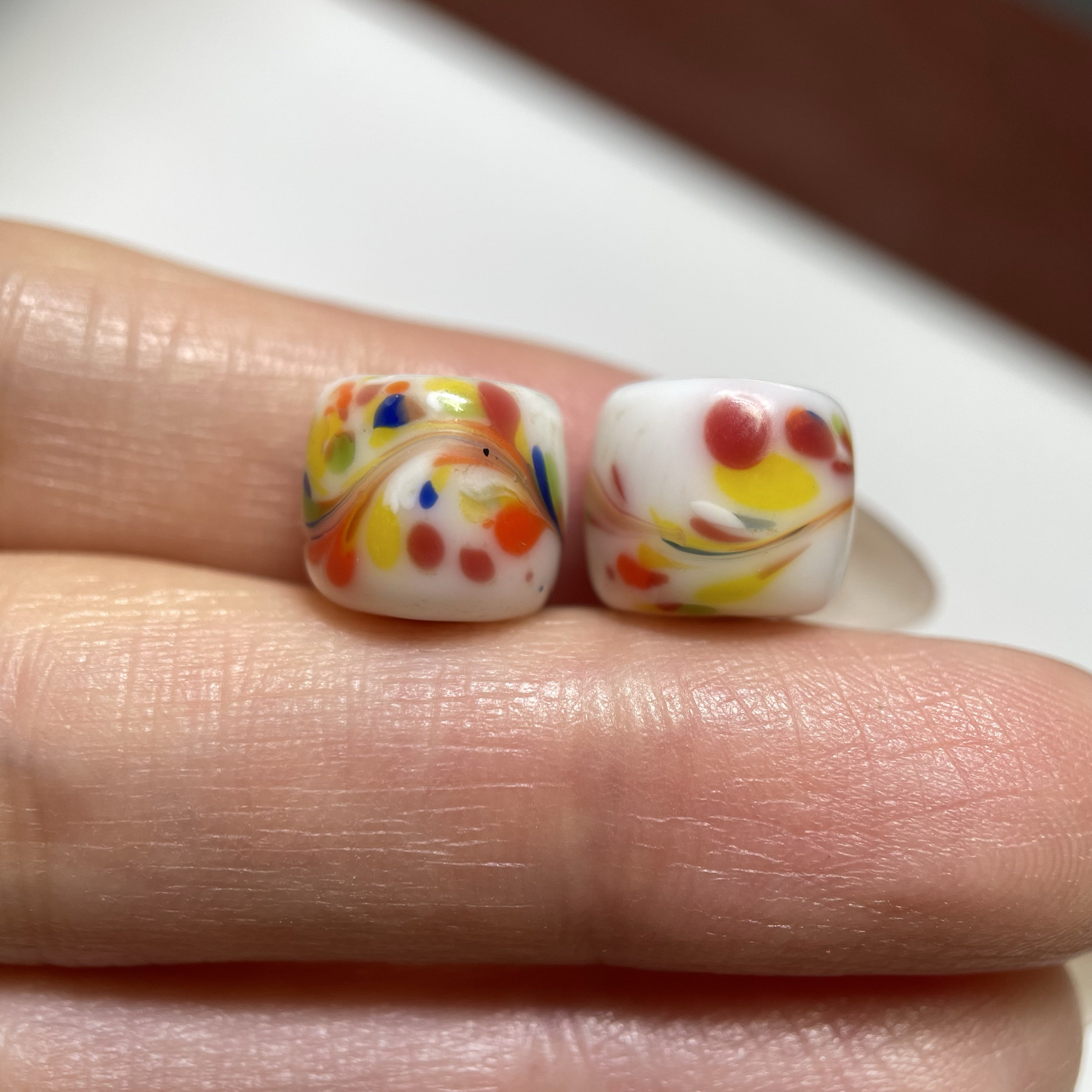 点彩花老琉璃桶珠一对10.5mm佛珠念珠手串配珠diy配饰腰珠老珠300