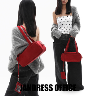 袋鼠包小号 勃艮第红 波士顿包枕头包单肩腋下包 原创 简着25AW