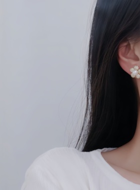 【LH】7-8mm天然珍珠微镶锆石花朵气质耳钉14k注金工艺防敏材质