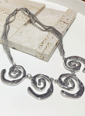 银色蚊香扭扭造型几何显瘦脸项链