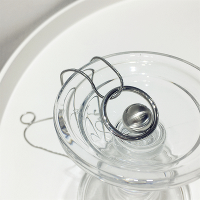 2025春夏新款简约气质百搭金属素款圆球圆形圆圈项链毛衣链挂件饰