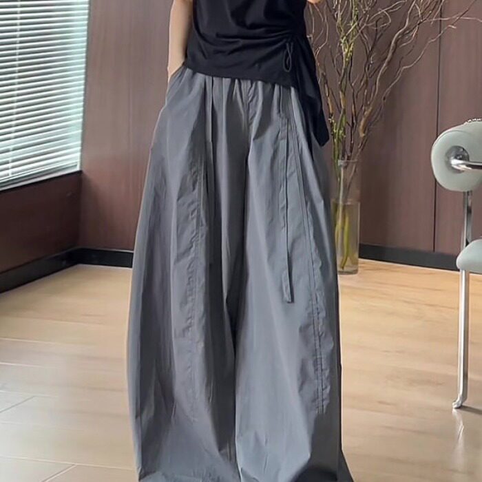 美式慵懒松弛感灰色裤子女夏薄款2026新款高腰垂感宽松弯刀阔腿裤