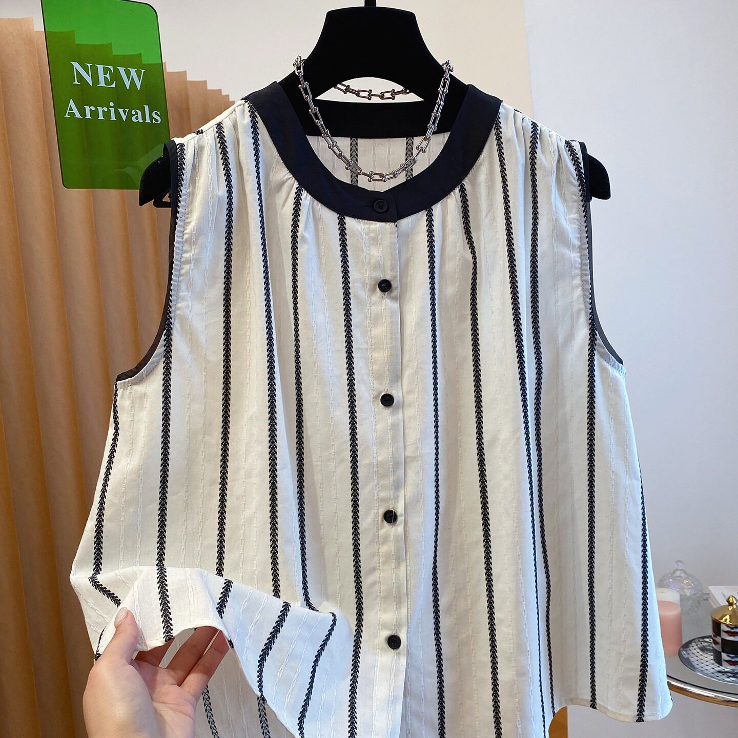 品牌折扣韩系高级感条纹薄款无袖衬衫女夏新款宽松撞色小个子上衣