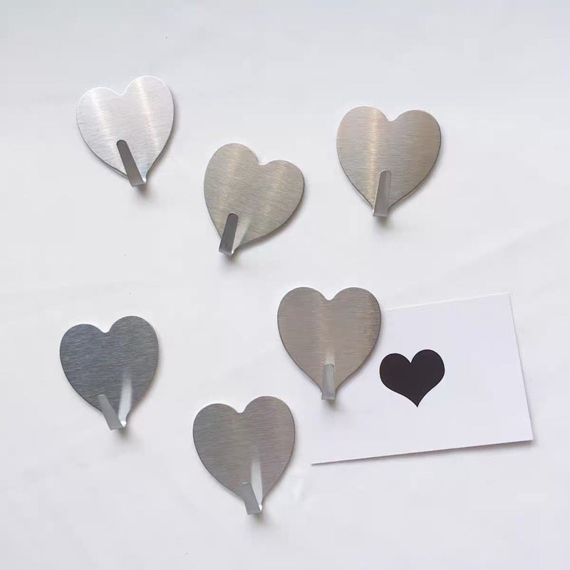 ins不锈钢免钉房间装饰桃心粘钩