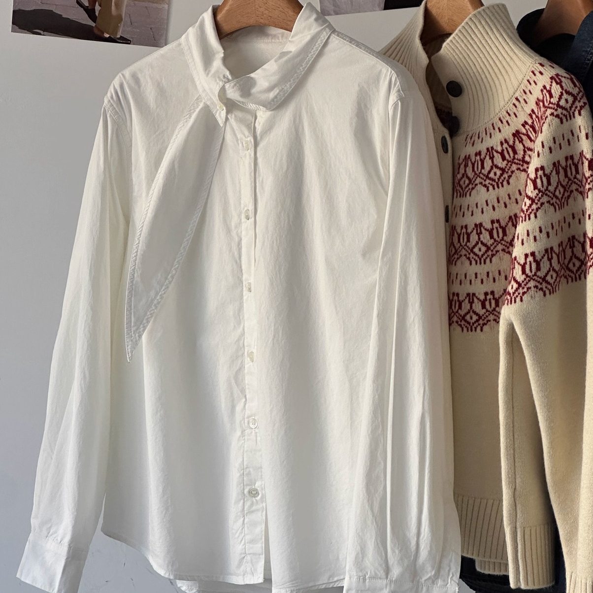 【很有设计感】领巾绑结加绒白色衬衫欧货女装叠穿内搭洋气衬衣潮