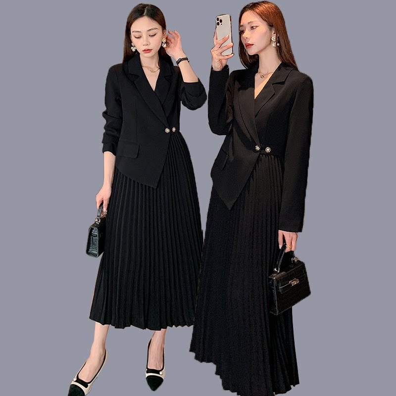 高级感春秋新款大码西装连衣裙女胖mm收腰显瘦遮肉百褶长裙职业潮