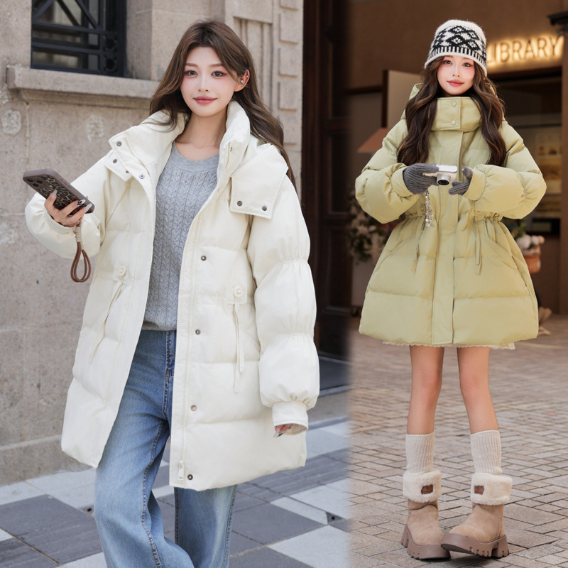 冬新款大码收腰显瘦减龄羽绒服女200斤胖mm孕妇宽松中长款外套厚