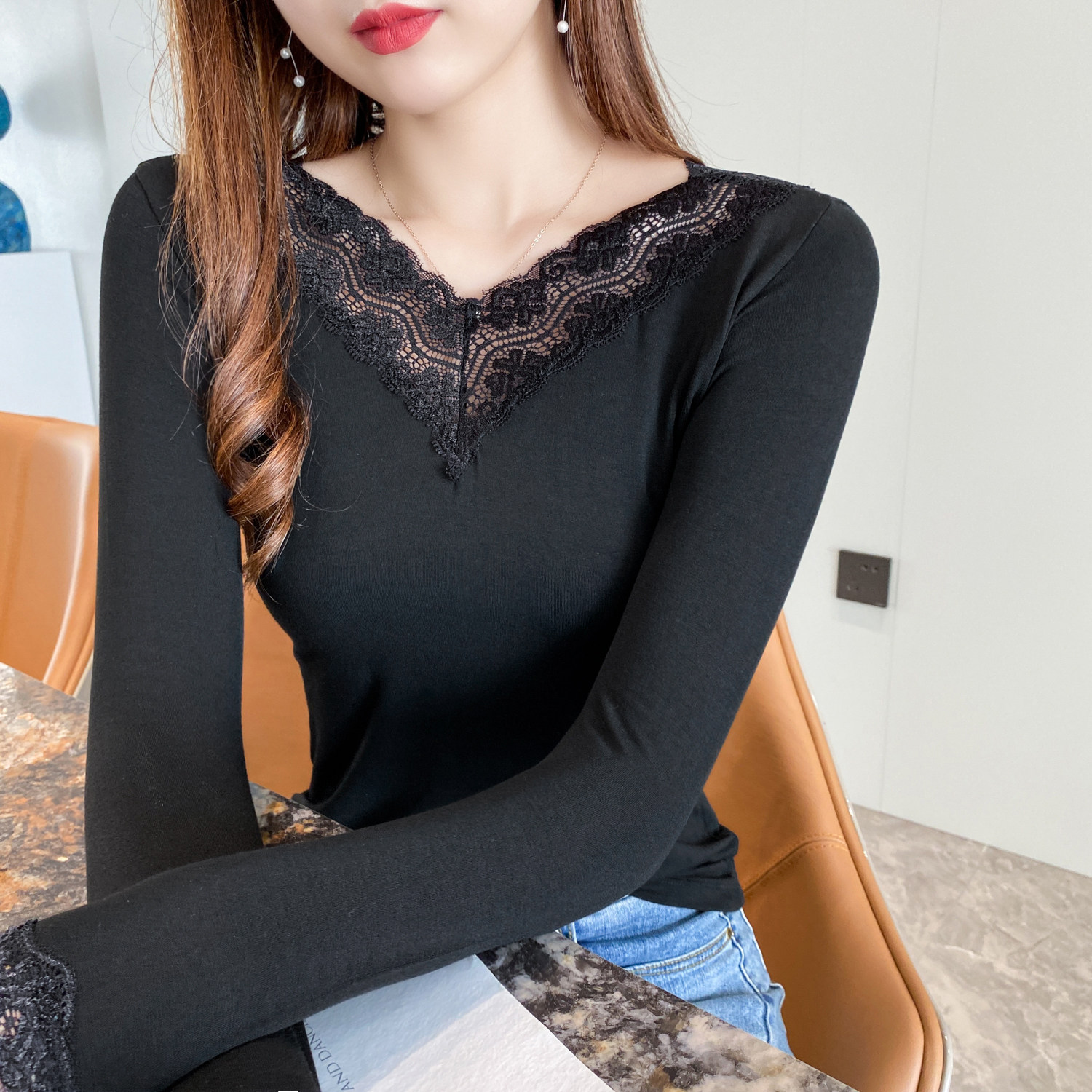 柔滑舒适！出口单 基础百搭 法式蕾丝拼接V领莫代尔T恤打底衫女,女装/女士精品,T恤,淘宝优惠券,粉丝福利购,淘宝优惠卷