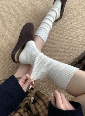 菱形格纹理新款小腿袜秋冬季羊毛加厚保暖女堆堆袜驼绒百搭长腿袜