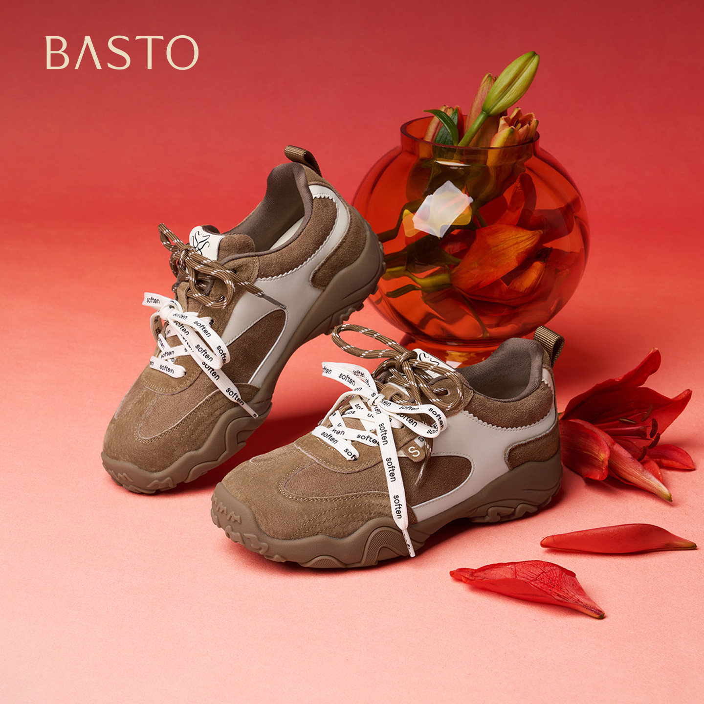 百思图26春商场新款真皮加绒德训鞋厚底增高女运动休闲鞋A3060AM6,女鞋,德训鞋,淘宝优惠券,粉丝福利购,淘宝优惠卷