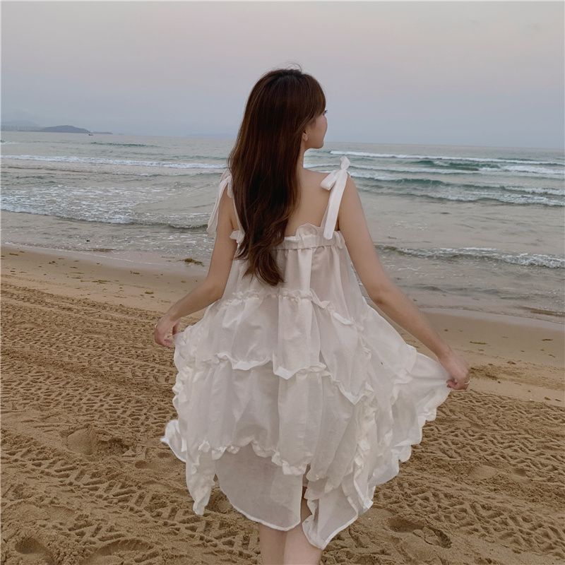 Real price Korean loose and thin sweet irregular suspender dress