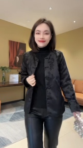 今年流行漂亮老钱风真丝提花薄棉外套女秋冬复古新中式盘扣棉衣潮