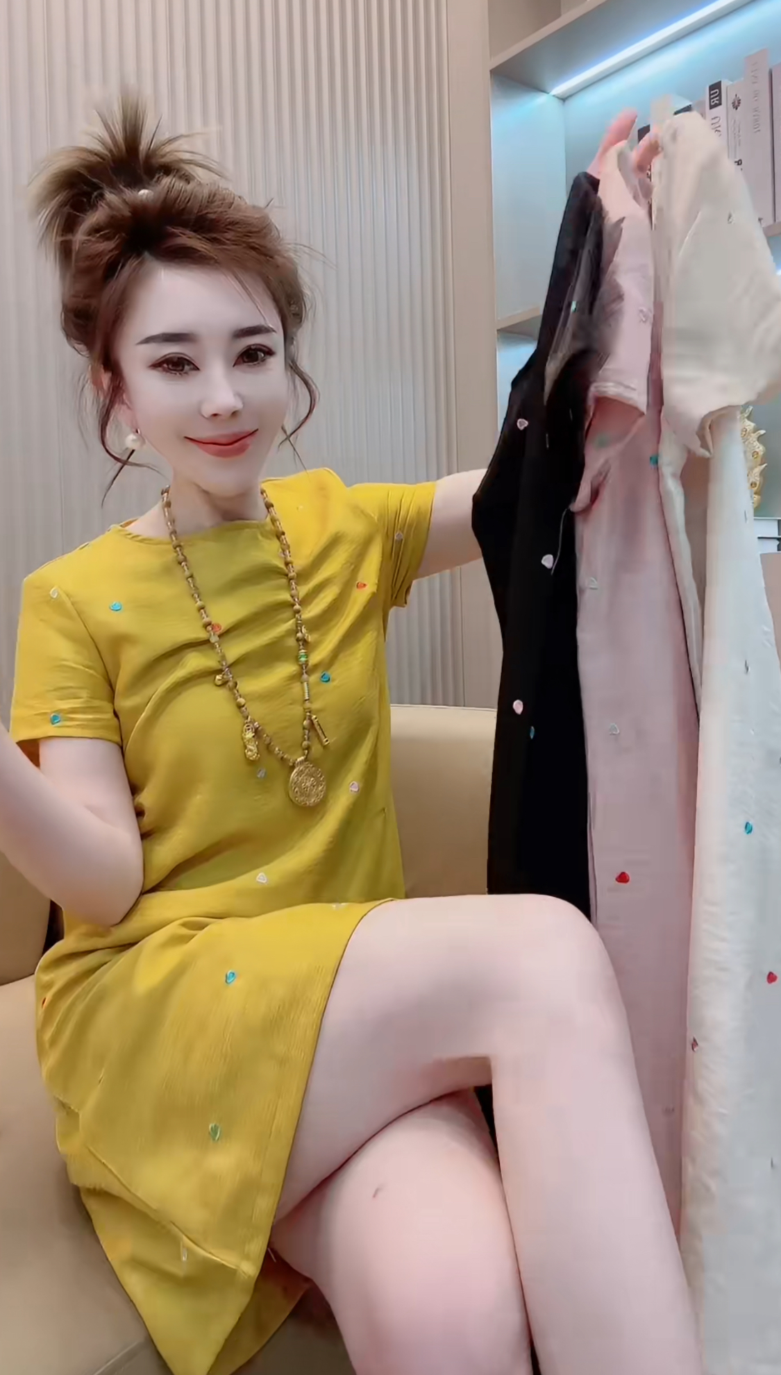 新中式国风圆领棉麻爱心刺绣短袖年轻款改良旗袍连衣裙女2025夏季