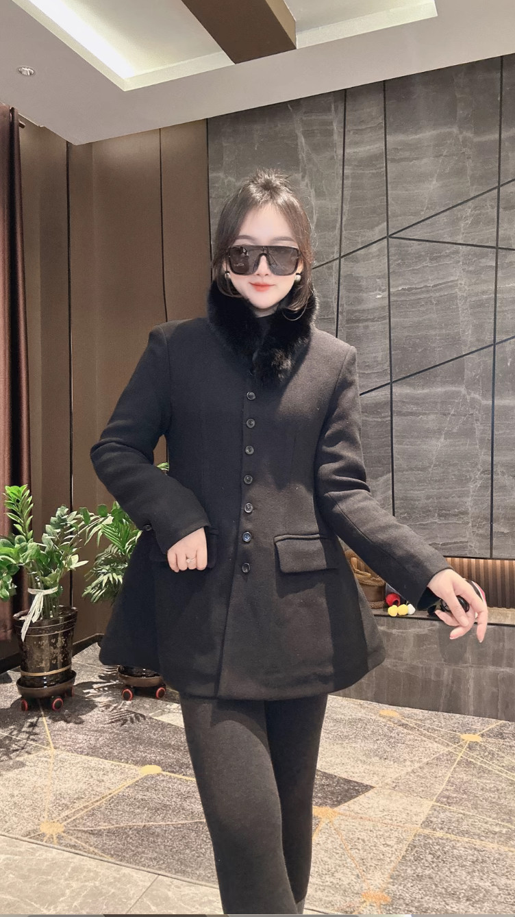 高级感巨好看的黑色修身西装外套女2025新款秋装气质休闲显瘦西服