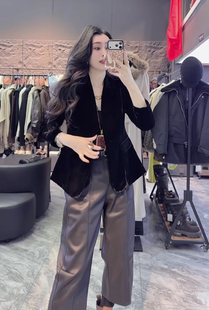 欧货时尚丝绒压缩棉薄棉西服外套女2026秋冬复古显瘦休闲棉服上衣