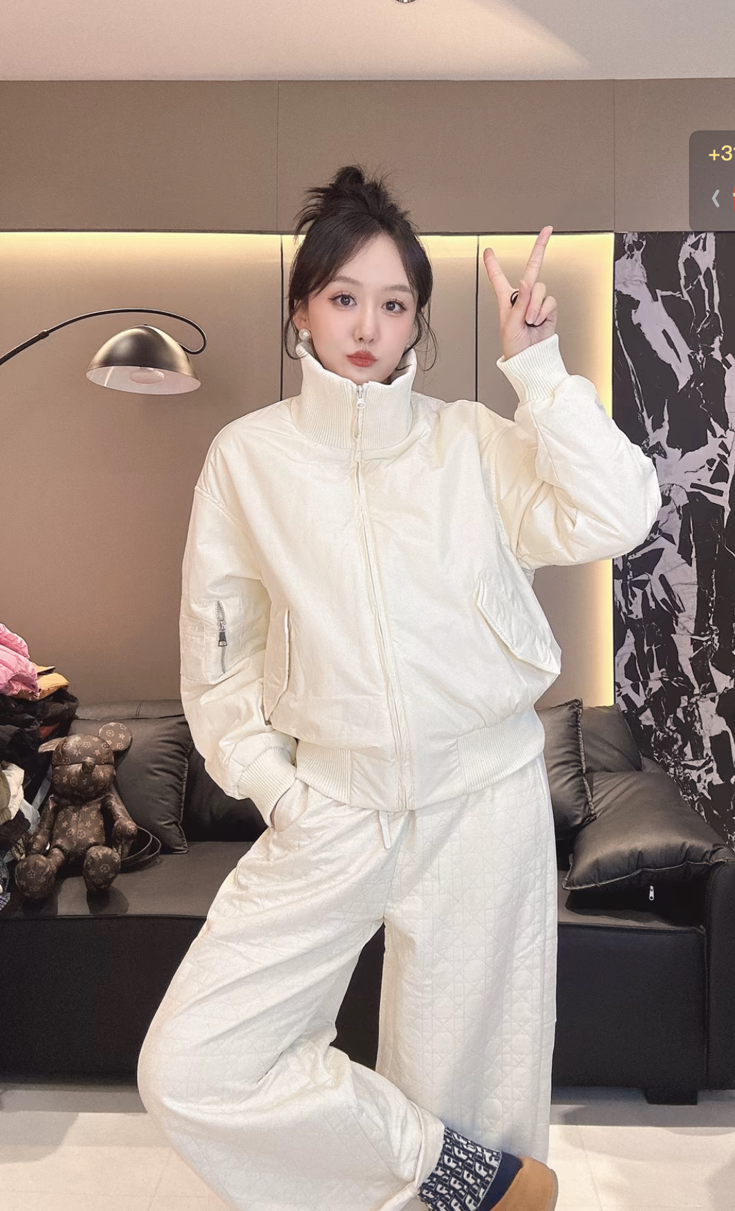 白色欧货时尚立领宽松显瘦棉服女2026秋冬新款百搭保暖棉衣外套潮