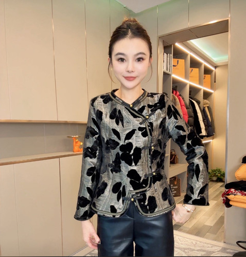 新中式国风盘扣植绒真丝宽松斜襟衬衣女2025秋冬复古小衫外穿上衣