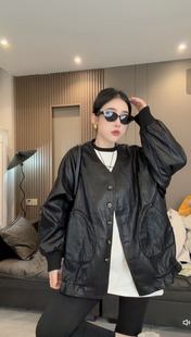 黑色V领小皮衣外套女春季 今年流行设计感巨好看PU皮夹克 2026新款