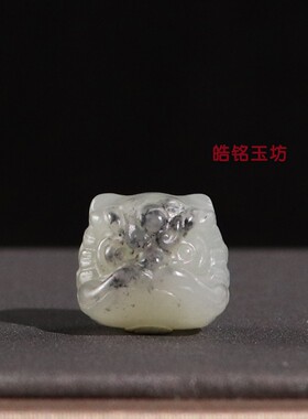 新疆和田玉点墨青花醒狮玉石瑞兽小狮子手串手链配珠diy配饰