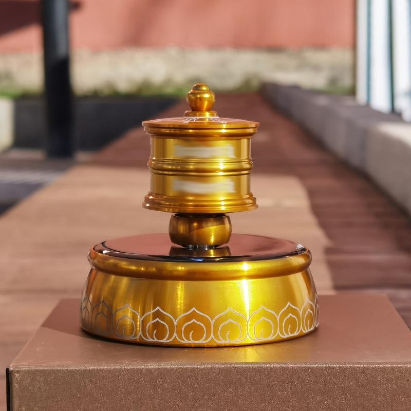 家用车载太阳能蓄能电动转轮摆件